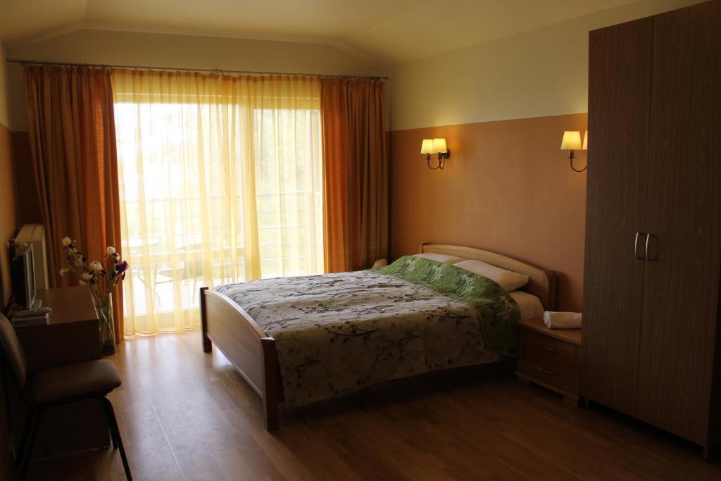 Beach Guesthouse Lenkas Saraiķi Habitación foto